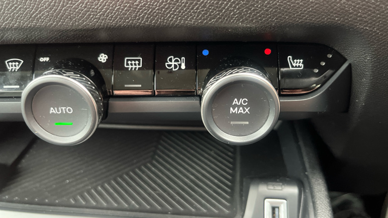 Citroen C4 1.2 PureTech [130] C-Series Edition 5dr Petrol Hatchback